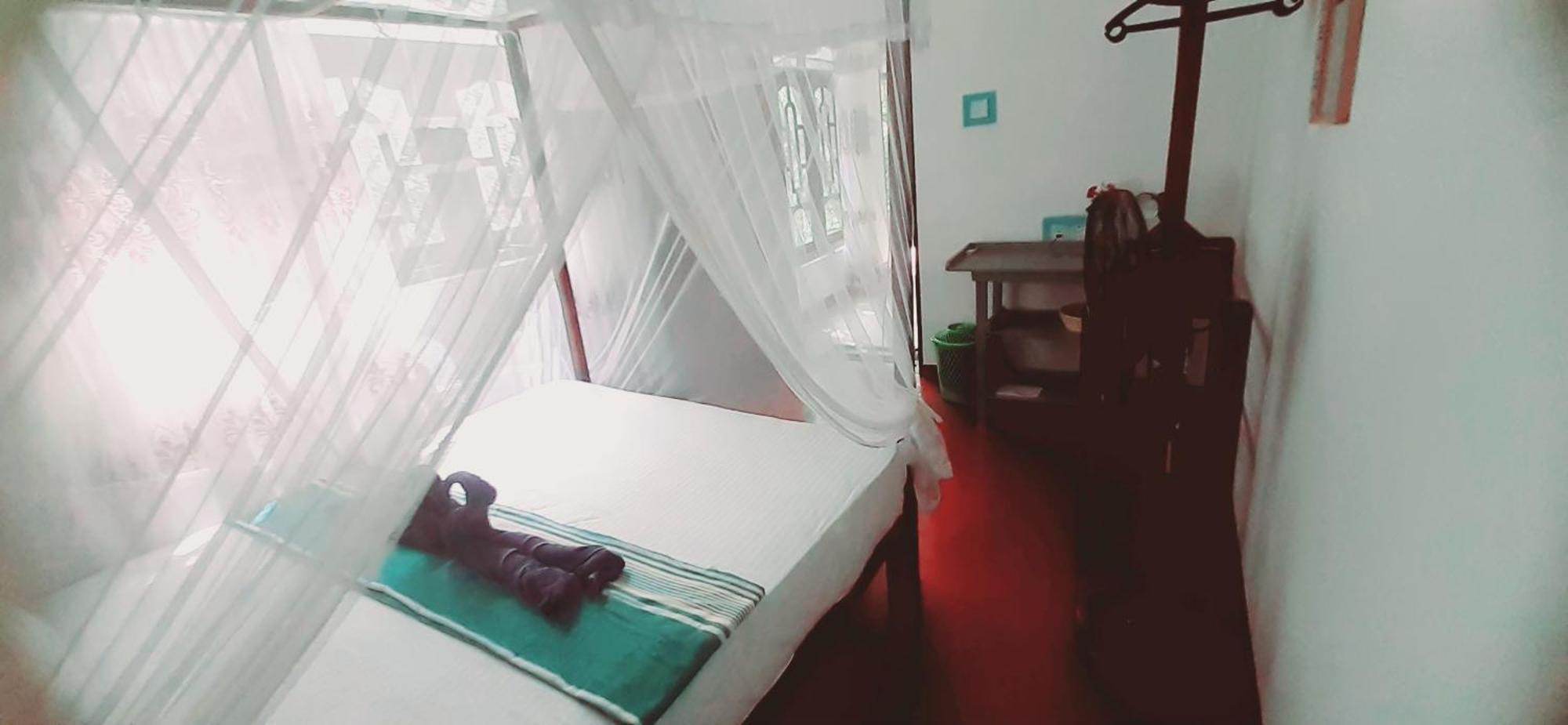 דיקוולה Bamboo Home Stay Hiriketiya חדר תמונה